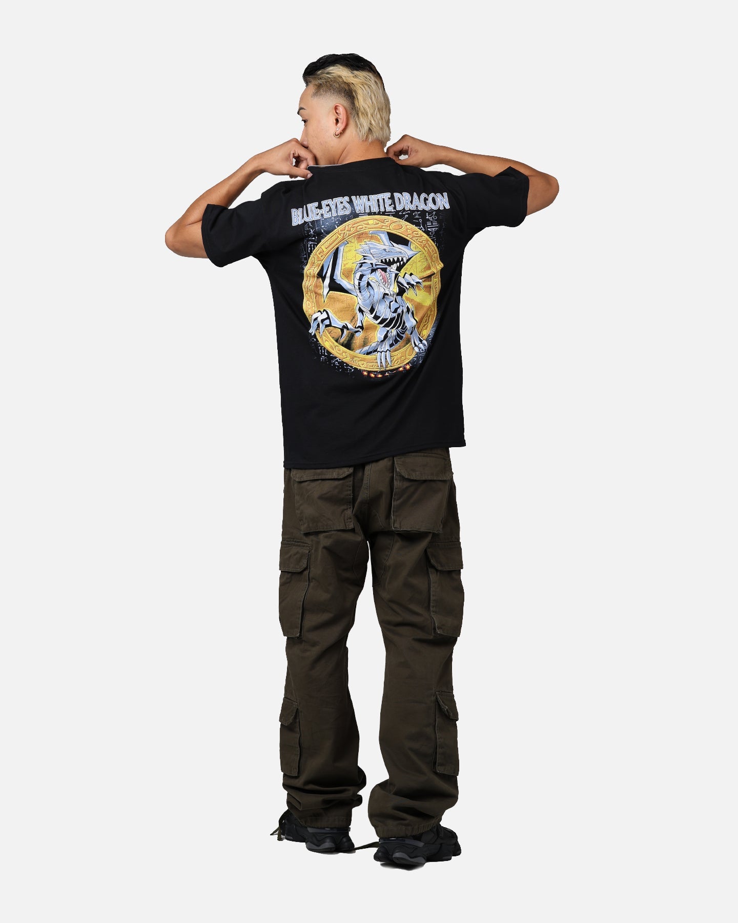 Yu-Gi-Oh! Blue Eyes White Dragon T-Shirt Black