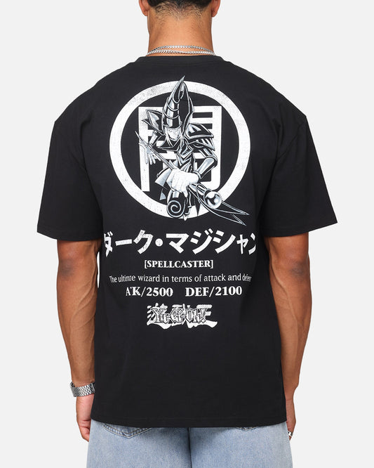 Yu-Gi-Oh! Dark Magician Card Heavyweight T-Shirt Black