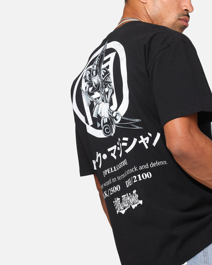 Yu-Gi-Oh! Dark Magician Card Heavyweight T-Shirt Black