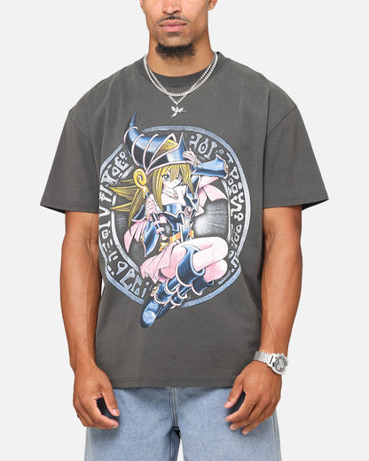 Yu-Gi-Oh! Dark Magician Girl Card Heavyweight T-Shirt Black Wash